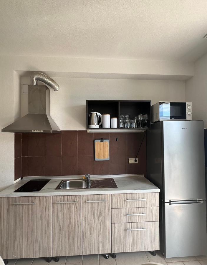 Apartman Vera Brela Bagian luar foto