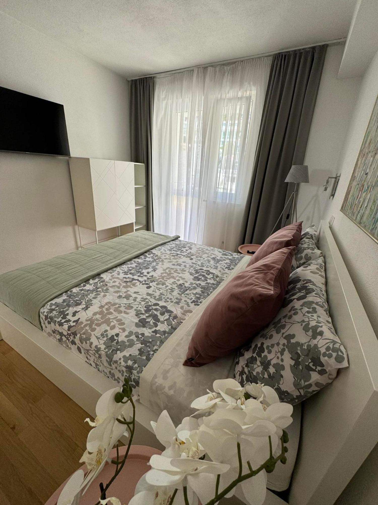 Apartman Vera Brela Bagian luar foto